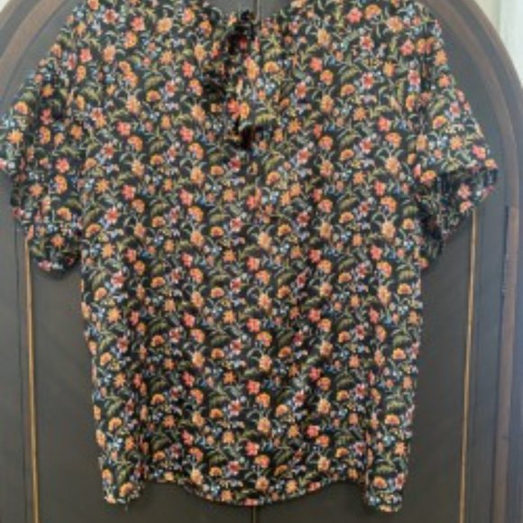 Loft Blouse - Picture 2 of 2